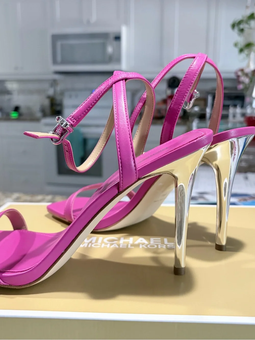 Michael Kors Liana Leather Sandal Wild Berry in
